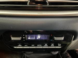Suzuki Baleno 1.5 GLX auto - Image 15