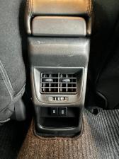 Suzuki Baleno 1.5 GLX auto - Image 9