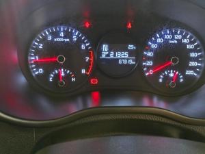 Kia Picanto 1.0 Street auto - Image 12