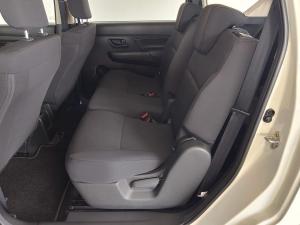 Suzuki Ertiga 1.5 GA - Image 10