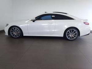 Mercedes-Benz E-Class E300 coupe AMG Line - Image 4