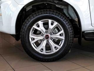 Isuzu D-Max 1.9TD Extended cab LS manual