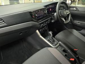 Volkswagen Polo hatch 1.0TSI Life auto - Image 20