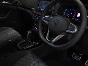 Volkswagen T-Cross 1.0TSI R-Line - Image 15