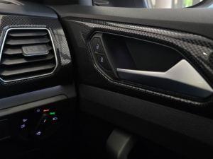 Volkswagen T-Cross 1.0TSI R-Line - Image 19