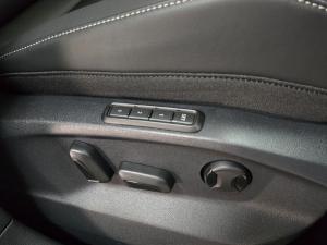 Volkswagen T-Roc 2.0TSI 4Motion R-Line - Image 20