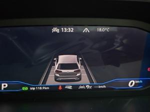 Volkswagen T-Roc 2.0TSI 4Motion R-Line - Image 2