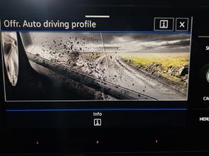 Volkswagen T-Roc 2.0TSI 4Motion R-Line - Image 9