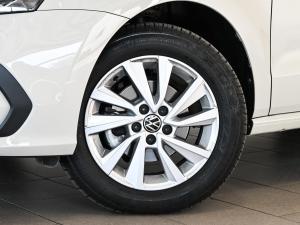 Volkswagen Polo Vivo hatch 1.6 Life - Image 2
