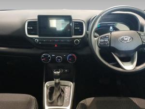 Hyundai Venue 1.0T Fluid auto - Image 11