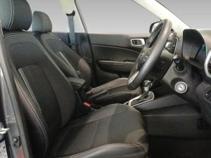 Hyundai Venue 1.0T Fluid auto - Image 14