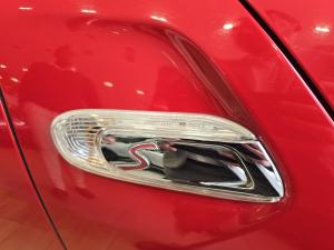 MINI Hatch Cooper S Hatch 5-door - Image 12