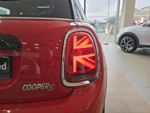 MINI Hatch Cooper S Hatch 5-door - Image 6