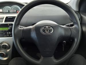 Toyota Yaris 1.3 T3 Spirit sedan - Image 13