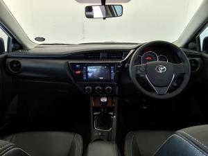 Toyota Corolla 1.8 Prestige - Image 11