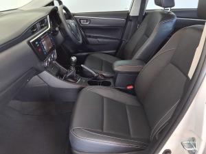 Toyota Corolla 1.8 Prestige - Image 8