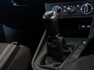 Volkswagen Polo hatch 1.0TSI - Image 19