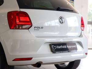 Volkswagen Polo Vivo hatch 1.6 Highline - Image 17