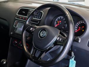 Volkswagen Polo Vivo hatch 1.6 Highline - Image 6