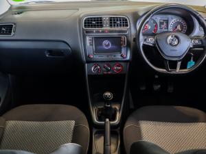 Volkswagen Polo Vivo hatch 1.6 Highline - Image 9