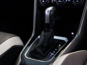 Volkswagen T-Roc 1.4TSI 110kW Design - Image 11