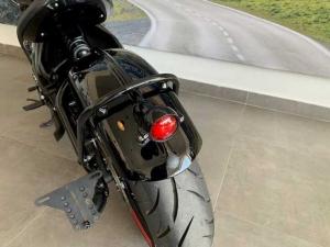 Triumph Bonneville Bobber Black - Image 8