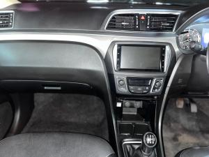 Suzuki Ciaz 1.5 GLX manual - Image 8