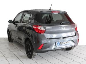 Hyundai Grand i10 1.0 Executive hatch - Image 17