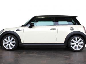 MINI Hatch Cooper S steptronic - Image 4