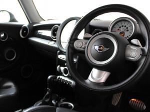 MINI Hatch Cooper S steptronic - Image 5