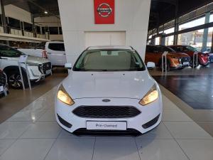 Ford Focus sedan 1.0T Ambiente - Image 2