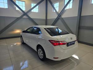 Toyota Corolla Quest 1.8 Plus manual - Image 10