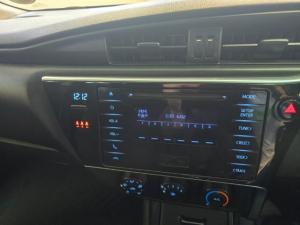 Toyota Corolla Quest 1.8 Plus manual - Image 18