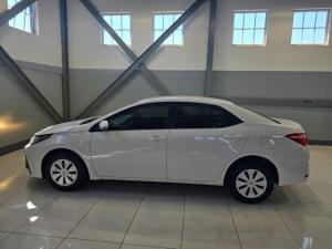 Toyota Corolla Quest 1.8 Plus manual - Image 2