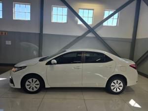 Toyota Corolla Quest 1.8 Plus manual - Image 9