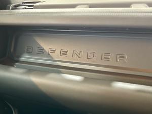 Land Rover Defender 110 D350 X-Dynamic HSE - Image 13