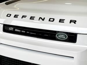 Land Rover Defender 110 D350 X-Dynamic HSE - Image 3