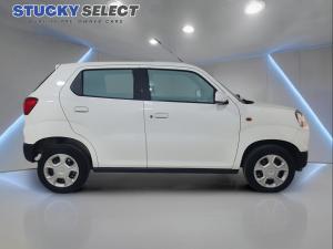 Suzuki S-Presso 1.0 GL manual - Image 6