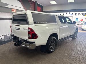 Toyota Hilux 2.8GD-6 double cab 4x4 Raider auto - Image 2