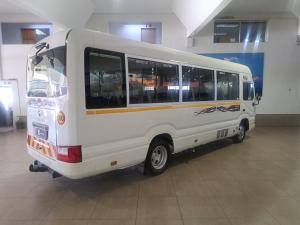 Toyota Coaster 4.0D 23 Seater B/S - Image 2