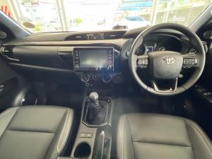 Toyota Hilux 2.8GD-6 Xtra cab Legend manual - Image 6