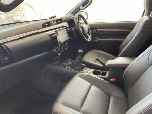 Toyota Hilux 2.8GD-6 Xtra cab Legend manual - Image 7