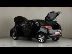 Toyota Starlet 1.5 XS auto - Image 10