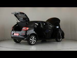 Toyota Starlet 1.5 XS auto - Image 16