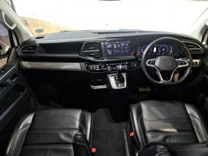 Volkswagen Caravelle 2.0BiTDI Highline 4Motion - Image 6
