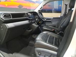Volkswagen Caravelle 2.0BiTDI Highline 4Motion - Image 7
