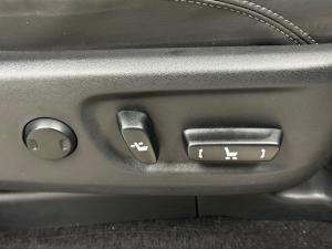 Toyota Land Cruiser Prado 2.8GD VX - Image 17