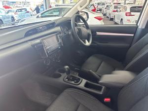Toyota Hilux 2.4GD-6 double cab Raider auto - Image 7