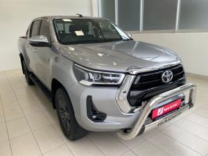 Toyota Hilux 2.8GD-6 double cab Raider auto - Image 1