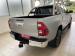 Toyota Hilux 2.8GD-6 double cab Raider auto - Thumbnail 2